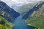 Cruzeiro no Naeroyfjord