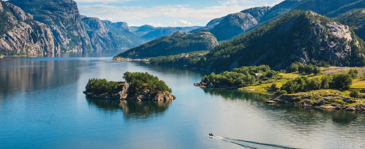 Cruzeiro no Fiorde de Lysefjord e Descobrindo o Púlpito