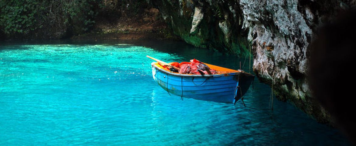 Tour Panorâmico e a Gruta Melissani