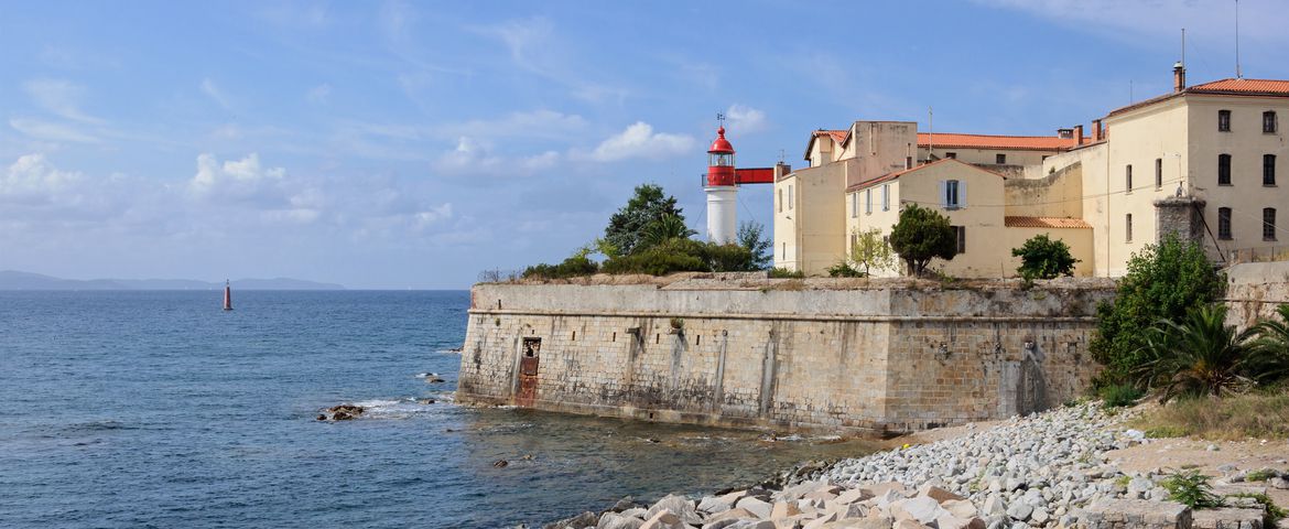 Ajaccio e a Ponta do Parata