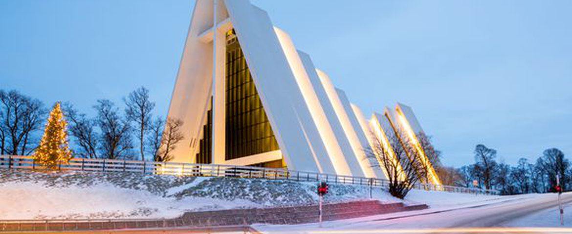 Visita à Cidade de Tromso e à Ilha de Sommaroy