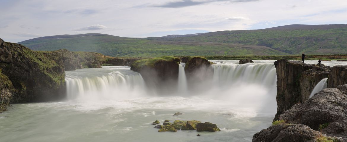 A Cascata Godafoss, Akureyri e a Casa do Pai Natal