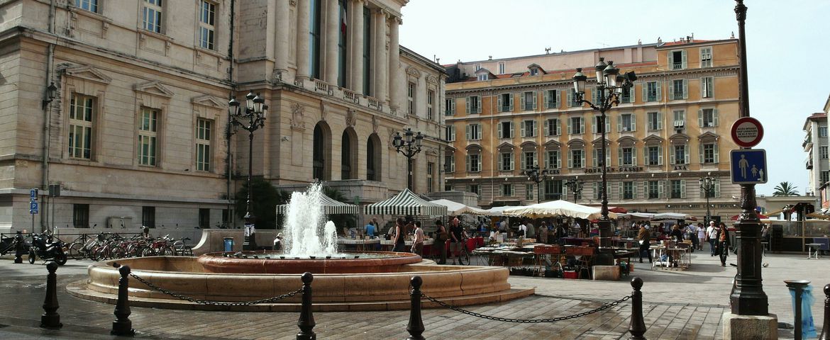 Panorâmica de Nice, Mónaco e Monte Carlo