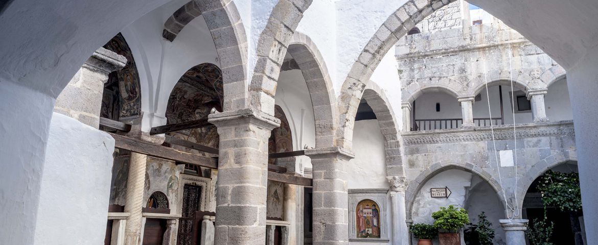 Patmos Mosteiro e Gruta de São João