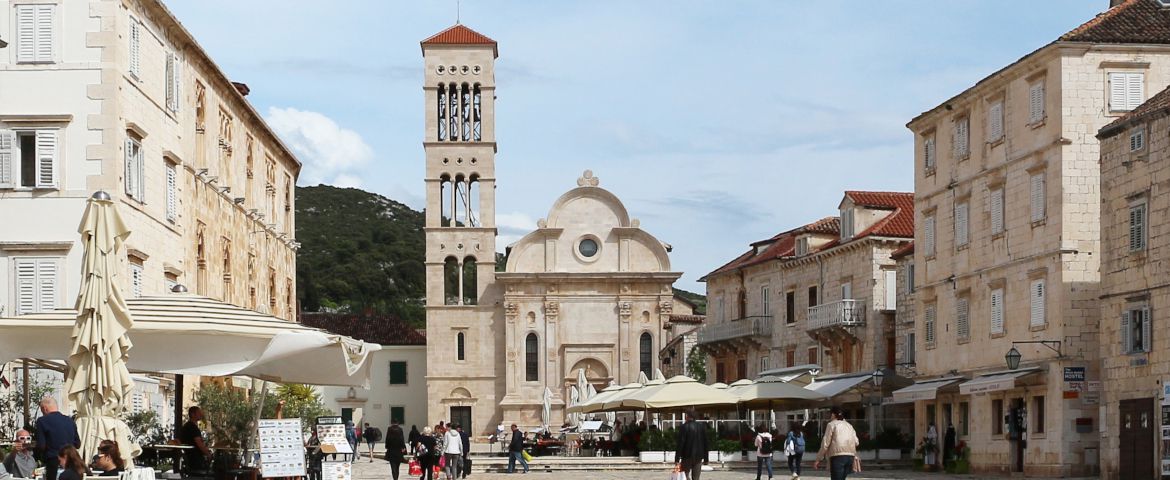 Passeando por Hvar