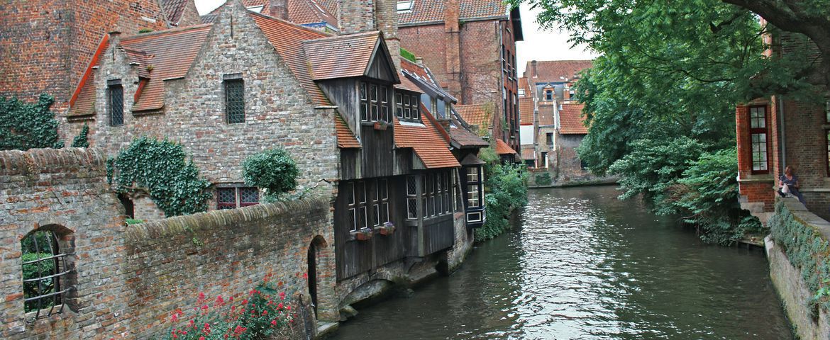 Bruges com Passeio pelos Canais