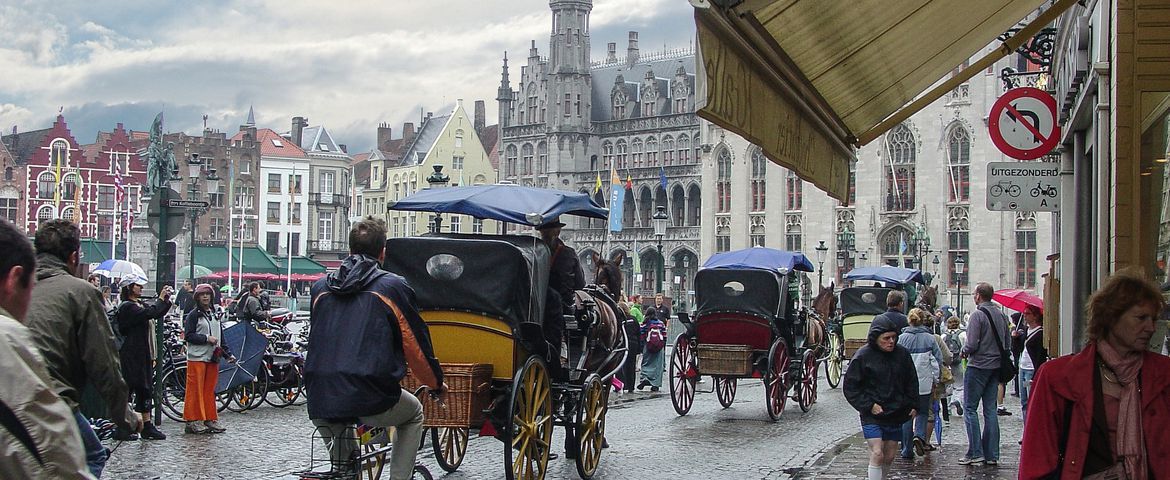 Bruges com Passeio pelos Canais