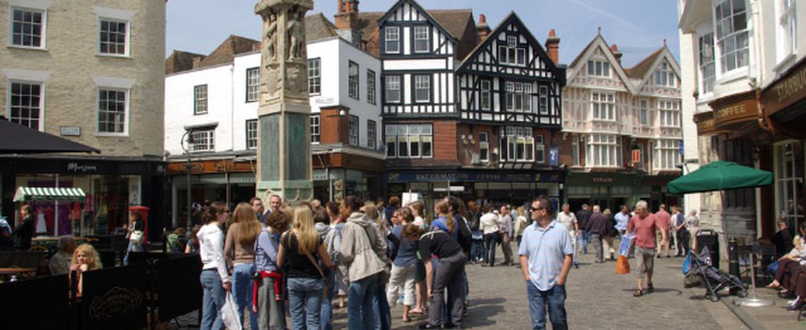 Castelo de Leeds e Catedral de Canterbury