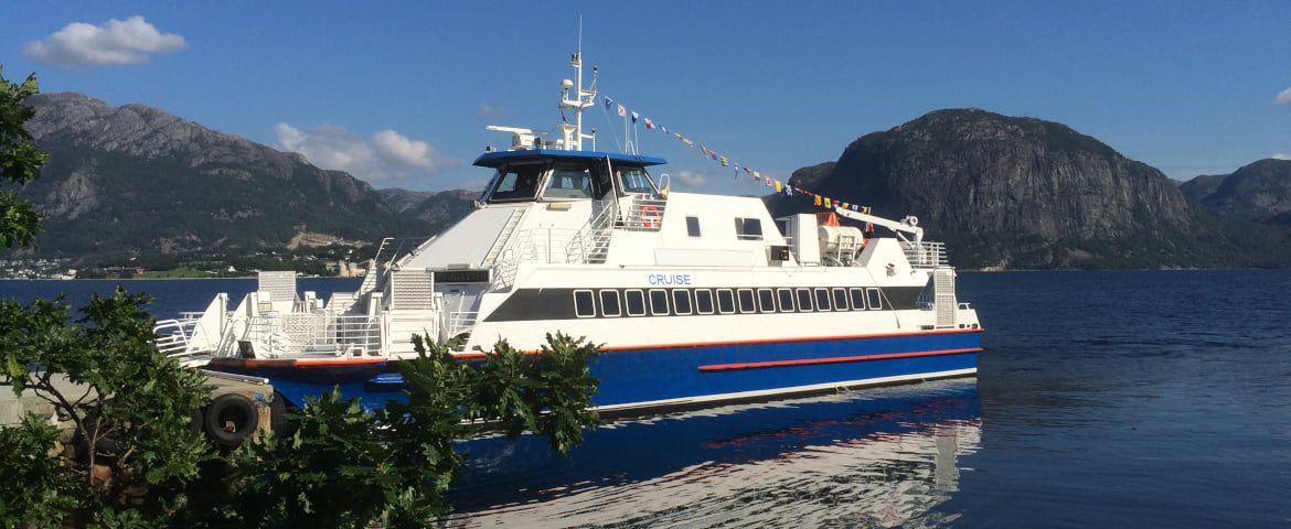 Cruzeiro no Fiorde de Lysefjord e Descobrindo o Púlpito