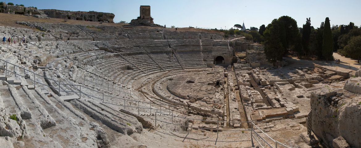 Siracusa, memórias da Neapolis e passeio pela Ilha Ortigia