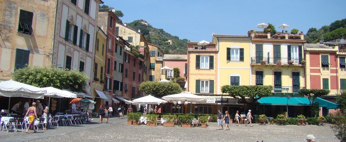 Passeio a pé por Portofino