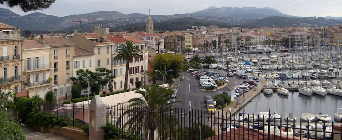 Povos com Encanto Le Castellet e Sanary