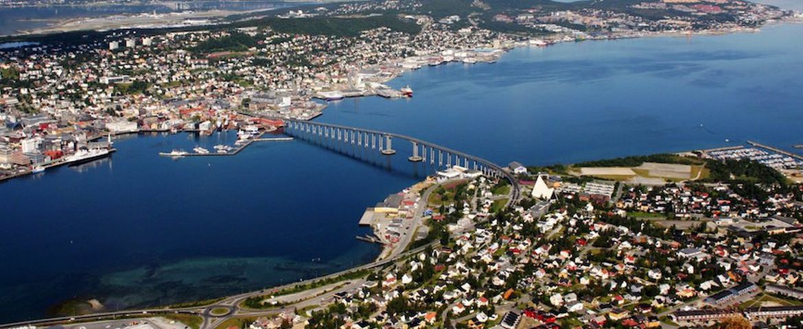 Visita à Cidade de Tromso e à Ilha de Sommaroy