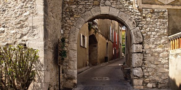 Povos com Encanto Le Castellet e Sanary