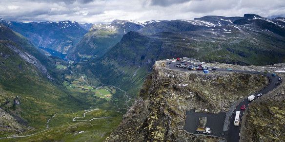 Flydal Gorge, Eagle Bend e vislumbre o Monte Dalsnibba