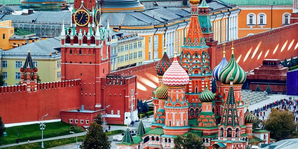 Um voo cultural entre São Petersburgo e Moscovo